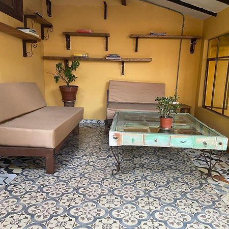 Hostal Casa Astromelia 波哥大 外观 照片